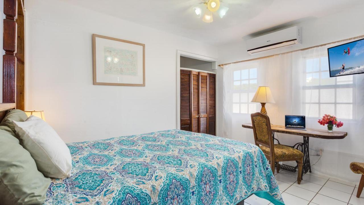 Edwards Guesthouse Sandy Ground Village Dış mekan fotoğraf